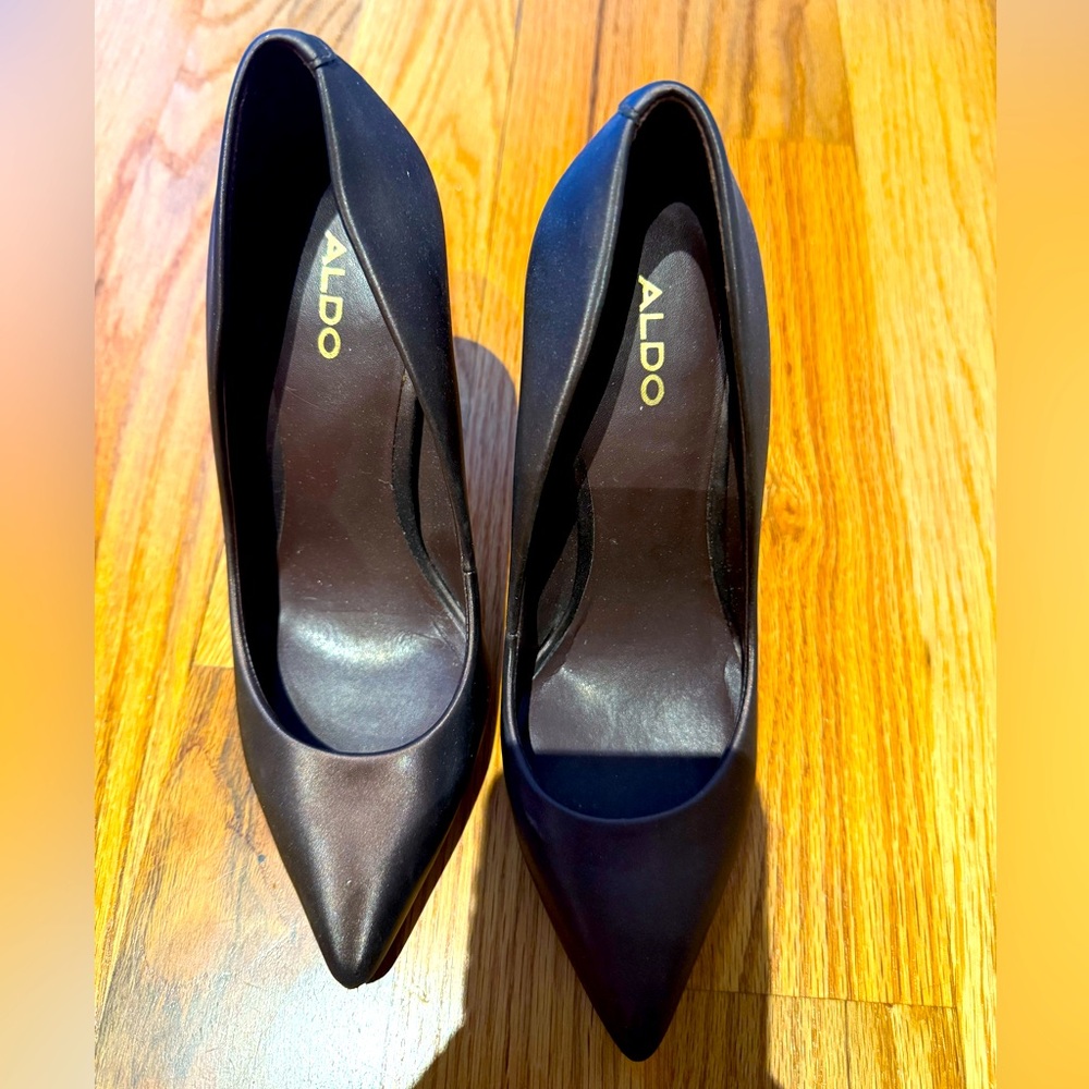 Aldo heels. Wore twice around the house. You can see price tag  still on.